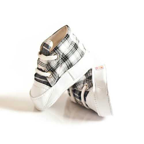 [WK-MP-SEL5-SHOE4] Babyhug Canvas Shoes - White
